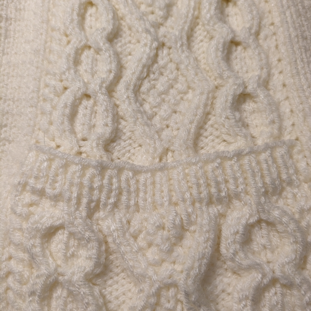 SOLD -🍦 Handmade Fisherman Style Cable Knit Button up V Neck Cardigan, XS-XXL - Picture 15 of 16